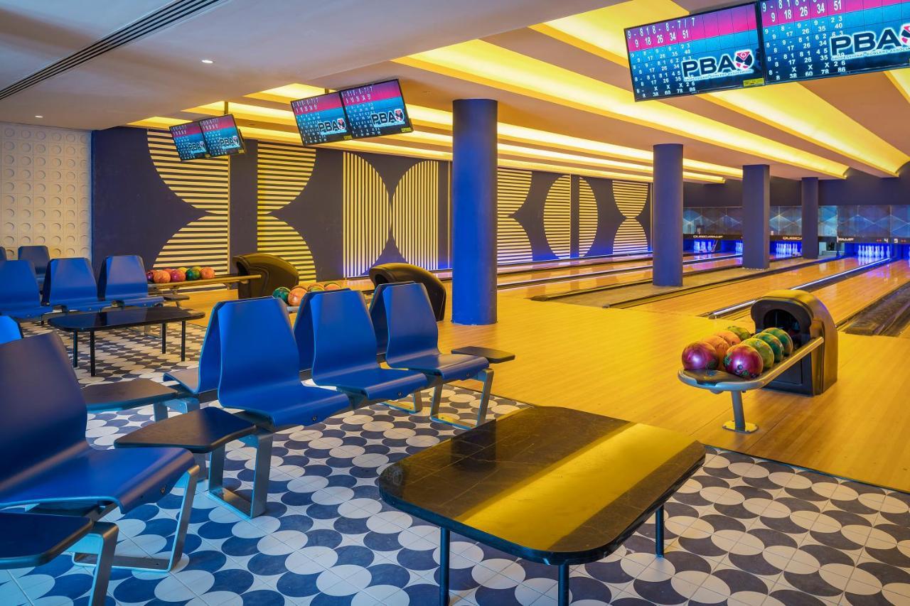 Ocean Coral Spring Resort Spring Rises Dış mekan fotoğraf Bowling Alley